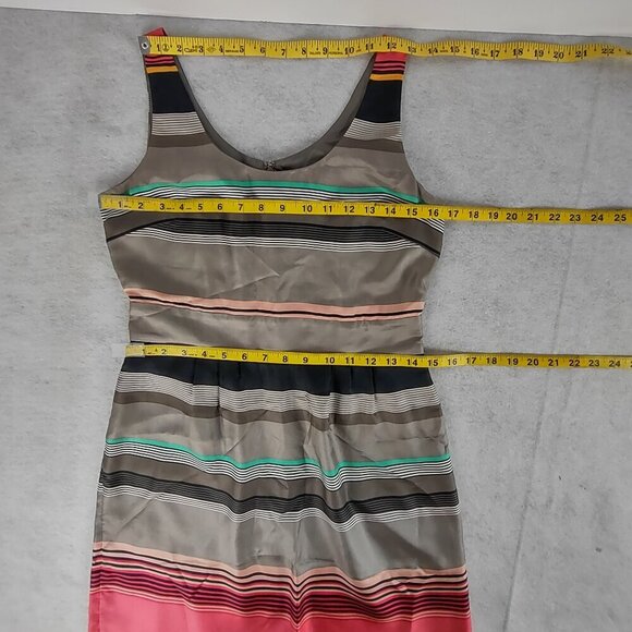 Banana Republic 100% Silk Striped Sheath Dress with Pockets Size 4P Casey Style - Picture 8 of 11